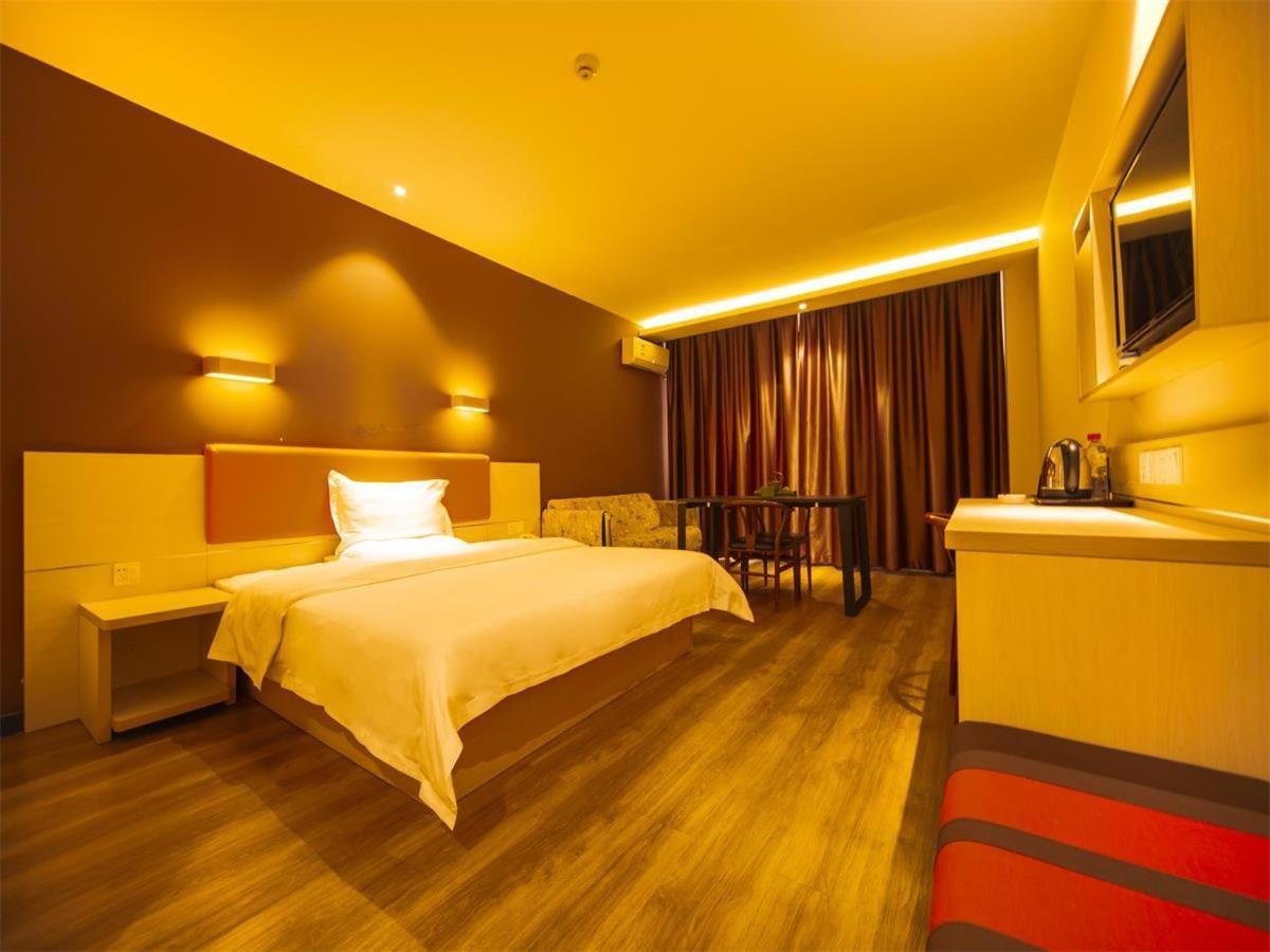 7Days Inn Shenyang Railway Station Taiyuan Street Branch Экстерьер фото